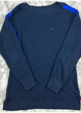 Pull Tommy Hilfiger Bleu Marine / Col rond / Logo brodé / Taille M Femme, marke: Tommy Hilfiger, zustand: Sehr gut, größe: M, 23,00 €, 24,85 € inklusive Vinted-Käuferschutz