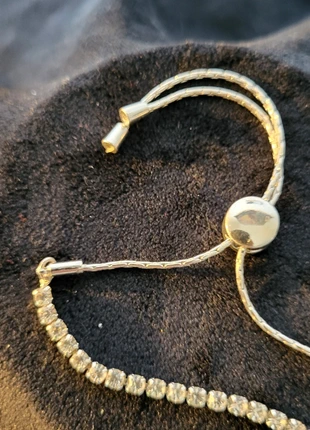 Sliding adjustable silvertone diamanté bracelet, condition: Very good, £2.00, £2.80 includes Buyer Protection