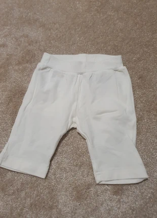 Broekje Name it maat 50 wit, merk: Name It, staat: Heel goed, maat: Tot 1 maand / 50 cm, € 2,00, € 2,80 inclusief Kopersbescherming Pro