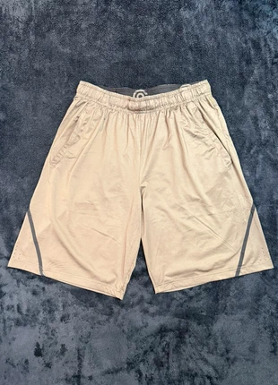 Short beige sport champion - taille M, brand: Champion, condizioni: Buone, taglia: M, €9.99, €11.19 include la Protezione acquisti