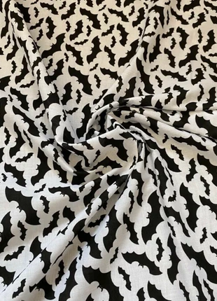 3 mtrs white/black poly cotton fabric, brand: FABRIC, condition: New without tags, size: Other, £12.00, £13.30 includes Buyer Protection Pro
