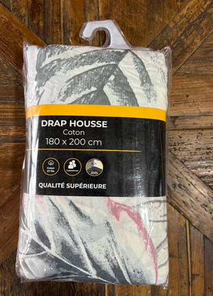 Drap housse, marque: Boutique indépendante, état: Neuf avec étiquette, taille: King Size (180–200cm x 200cm), 9,00 €, 9,99 € Protection acheteurs (Pro) incluse