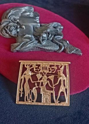 Inspiration ancienne Broche originale scène égyptienne style archéologique, marque: Vintage Chic, état: Très bon état, 6,60 €, 7,63 € Protection acheteurs (Pro) incluse