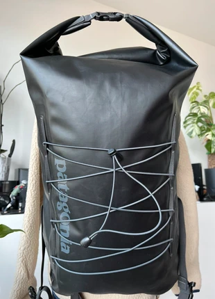 Sac à dos Patagonia Stormfront Roll Top pack 45L, marke: Patagonia, zustand: Sehr gut, 210,00 €, 221,20 € inklusive Vinted-Käuferschutz