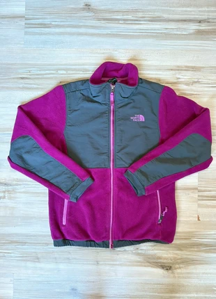 Veste polaire violet the north face femme/enfant, marque: The North Face, état: Très bon état, taille: XXS / 32 / 4, 29,90 €, 32,10 € Protection acheteurs incluse