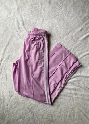 Jogging Adidas Rose (S), brand: adidas, condition: Good, size: S / 36 / 8, €35.00, €37.45 includes Buyer Protection