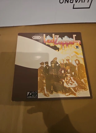 Vynile Led Zeppelin  II, condition: Very good, €28.00, €30.10 includes Buyer Protection