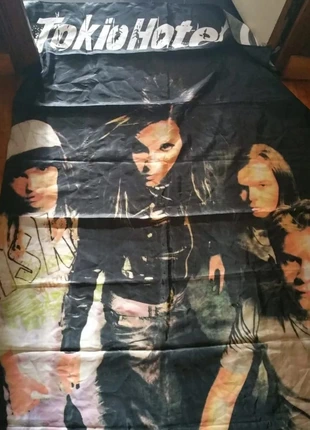 drapeau tissus tokio hotel, brand: Tokio Hotel, condition: Very good, €10.00, €11.20 includes Buyer Protection