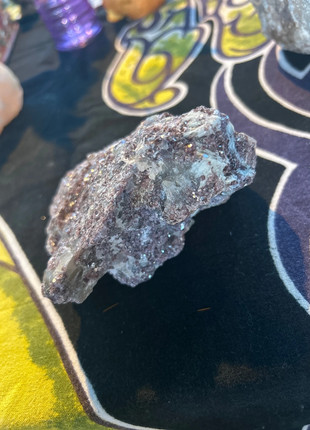 Pierre brute en lépidolite, état: Très bon état, 4,00 €, 4,90 € Protection acheteurs incluse