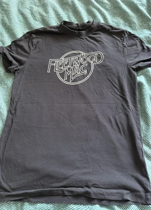 Fleetwood Mac T-shirt size small, brand: Fleetwood Mac, condition: Very good, size: S / 8, £12.00, £13.30 includes Buyer Protection
