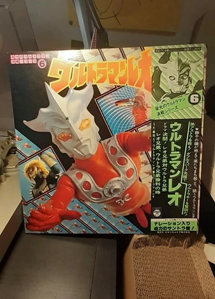 Disque vinyle 33t B.O animé japonais "Tatakae Ultraman Leo", condition: Very good, €34.99, €37.44 includes Buyer Protection