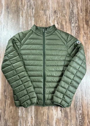 Doudoune Jott vert khaki model mat avec poches a tirette | Taille L, marque: Jott, état: Très bon état, taille: L, 55,00 €, 58,45 € Protection acheteurs incluse