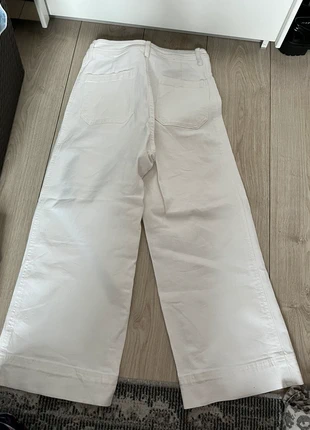 Witte high waisted broek, marque: H&M, état: Neuf sans étiquette, taille: L / 40 / 12, 9,00 €, 10,15 € Protection acheteurs incluse