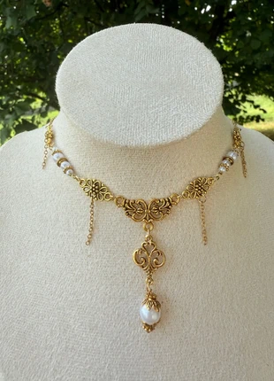 necklace victorian plongeant princess royalty queen 🤍, marque: lux victorian, état: Très bon état, 36,90 €, 39,45 € Protection acheteurs (Pro) incluse