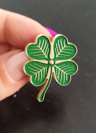 PIN trevo de 4 folhas, novo, marque: PIN trevo de 4 folhas, état: Neuf sans étiquette, 3,99 €, 4,89 € Protection acheteurs incluse