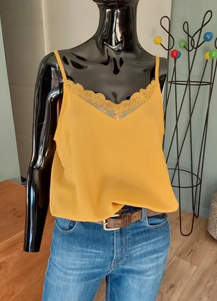 Top débardeur by one, brand: By One, condition: Very good, size: L / 40 / 12, €6.00, €7.00 includes Buyer Protection