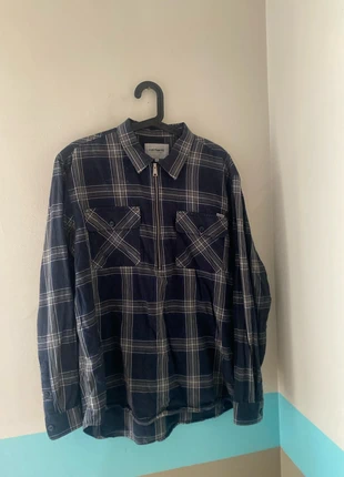 Chemise à carreaux bleue, marke: Carhartt, zustand: Sehr gut, größe: XL, 30,00 €, 32,20 € inklusive Vinted-Käuferschutz