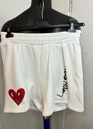 Keith Haring short taille S, marque: Keith Haring, état: Neuf sans étiquette, taille: S, 9,00 €, 10,15 € Protection acheteurs incluse