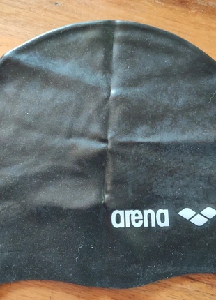 Bonnet de natation Arena, marke: Arena, zustand: Zufriedenstellend, 4,00 €, 4,90 € inklusive Vinted-Käuferschutz