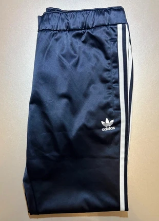 Survêtement Adidas femme, marca: adidas, estado: Nuevo con etiquetas, tamaño: M / 38 / 10, 50,00 €, 53,20 € Protección al comprador incluida