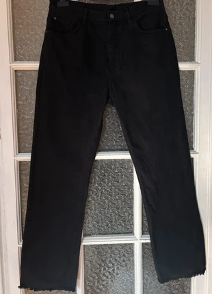 👖Beau Jean’s  Massimo Dutti noir 100 % coton - taille 40 – Taille haute - bas effiloché, marque: Massimo Dutti, état: Très bon état, taille: L / 40 / 12, 19,90 €, 21,60 € Protection acheteurs incluse