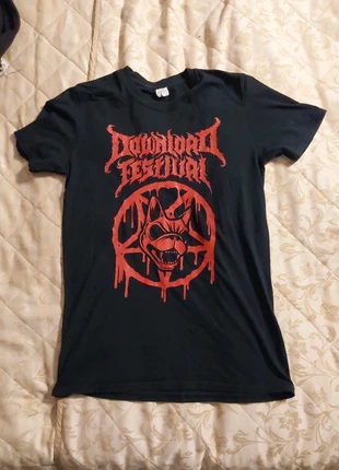 Download Festival 2017 t shirt medium size, brand: Gildan, condition: Good, size: M, £15.00, £16.45 includes Buyer Protection