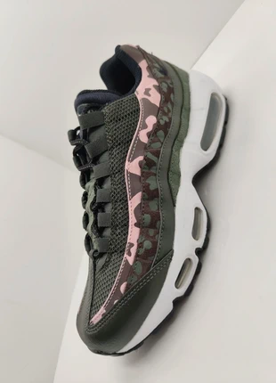 Sneakers Nike air Max 95 Brown Basalt neuve taille 38,5, marque: Nike, état: Neuf sans étiquette, taille: 38.5, 75,00 €, 79,45 € Protection acheteurs (Pro) incluse