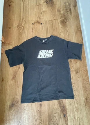 Billie Eilish T-Shirt - oversized & baggy - Neuwertig, marke: Sonstiges, zustand: Sehr gut, größe: S / 36 / 8, 7,00 €, 7,55 € inklusive Vinted-Käuferschutz