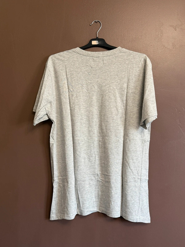 T-shirt à col V Chevignon - photo numéro 3