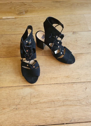 Zwarte Romeinse gladiator sandalen met blokhak – maat 38 – Bata, marca: Bata, estado: Muy bueno, tamaño: 38, 5,00 €, 5,95 € Protección al comprador incluida