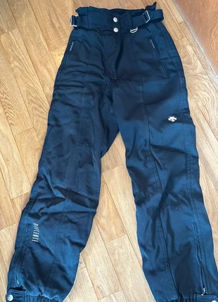 Pantalon de ski Descente, marque: Descente, état: Très bon état, taille: S / 36 / 8, 20,00 €, 21,70 € Protection acheteurs incluse