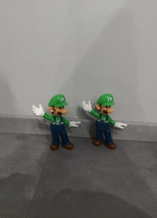 Lot de 2 Figurines Luigi, merk: Taille 0, staat: Nieuw zonder prijskaartje, maat: Universeel, € 5,00, € 5,95 inclusief Kopersbescherming
