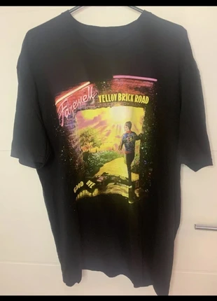 Elton John goodbye yellow brick road Tour T Shirt 2023 Collectable,Festival, XL, brand: Elton John, condition: Very good, size: XL, £18.00, £19.60 includes Buyer Protection