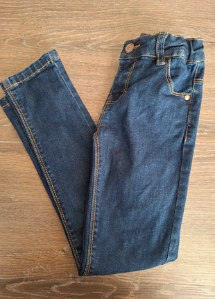 Jean slim fille 8 ans Z, marca: Z, estado: Muito bom, tamanho: 8 anos / 128 cm, €3.00, €3.85 inclui Proteção do Comprador