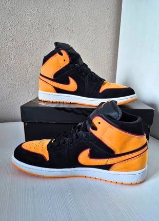 Nike Air Jordan 1 Mid SE Talla 44, marca: Nike, estado: Muy bueno, tamaño: 44, 56,95 €, 60,50 € Protección al comprador incluida