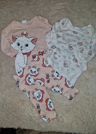 Bodies, brand: Primark, condizioni: Ottime, taglia: 1-3 mesi / 56 cm, €1.50, €2.28 include la Protezione acquisti