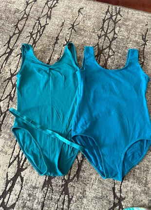 Body ballet menina, merk: Freed of London, staat: Heel goed, maat: 8 jaar / 128 cm, € 6,00, € 7,00 inclusief Kopersbescherming