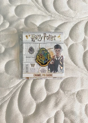 pins harry potter blason poudlard, brand: Harry Potter, condizioni: Nuovo con cartellino, €3.00, €3.85 include la Protezione acquisti