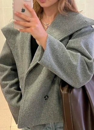 Peacoat Trench Grigio Taglia S Vintage 2000s, brand: Vintage Dressing, condizioni: Nuovo senza cartellino, taglia: S / IT 40 / EU 36, €44.99, €47.94 include la Protezione acquisti