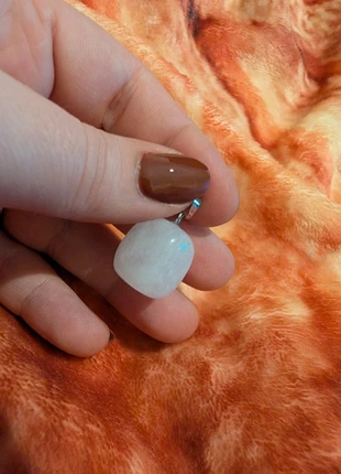 Pendentif cube cristal de roche, marque: Pierre, état: Neuf sans étiquette, 2,00 €, 2,80 € Protection acheteurs incluse