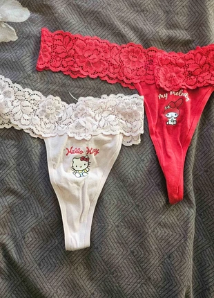 2 String Hello Kitty et My Mélody, merk: Primark, staat: Nieuw met prijskaartje, maat: L / 40 / 12, € 3,00, € 3,85 inclusief Kopersbescherming