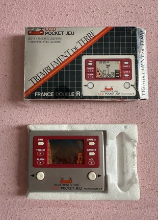 Jeu vidéo - Tremblement de Terre, condition: Very good, €35.00, €37.45 includes Buyer Protection