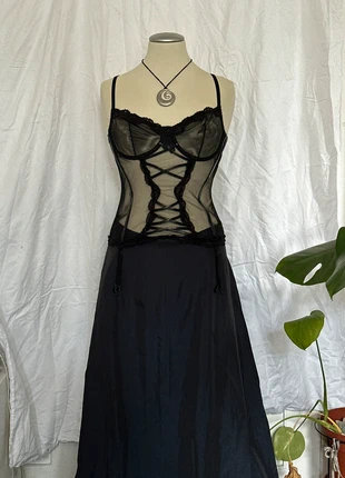 💙 Dark Blue Shiny Maxi Skirt | Gothic / Romantic / Y2K, staat: Heel goed, maat: S / 36 / 8, € 18,00, € 19,60 inclusief Kopersbescherming