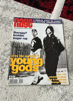 Magazine Rage 1994 KMfdm Young gods, état: Très bon état, 4,00 €, 4,90 € Protection acheteurs incluse