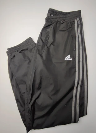 Jogging homme Adidas / couleur noir / Taille W32 - FR42, marke: adidas, zustand: Sehr gut, größe: L, 25,00 €, 26,95 € inklusive Vinted-Käuferschutz