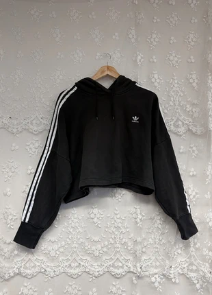 Adidas cropped hoodie sweater, merk: adidas, staat: Goed, maat: L / 40 / 12, € 15,00, € 16,45 inclusief Kopersbescherming
