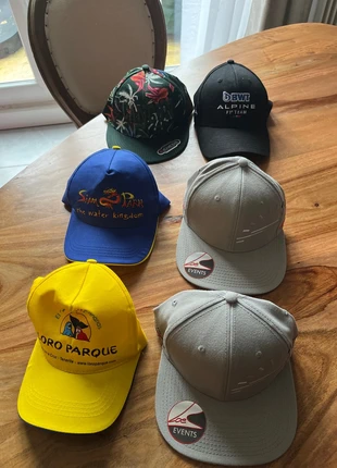 Lot casquettes unisexe ajustables multicolores., zustand: Sehr gut, größe: Einheitsgröße, 8,00 €, 9,10 € inklusive Vinted-Käuferschutz