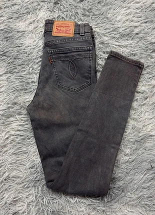 Jean skinny taille haute vintage gris women femme Levi’s W25 x L30 JLM376, marca: Levi's, estado: Muy bueno, tamaño: XS / 34 / 6, 17,50 €, 19,08 € Protección al comprador Pro incluida