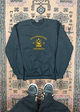 Sweatshirt crewneck noir Halloween Town University homme taille S, brand: Gildan, condizioni: Ottime, taglia: S, €5.00, €5.95 include la Protezione acquisti