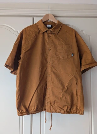 Nike Men's Button Up Shirt Medium, brand: Nike, condition: Good, size: M, £10.00, £11.20 includes Buyer Protection